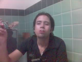 omar en mode fumeur